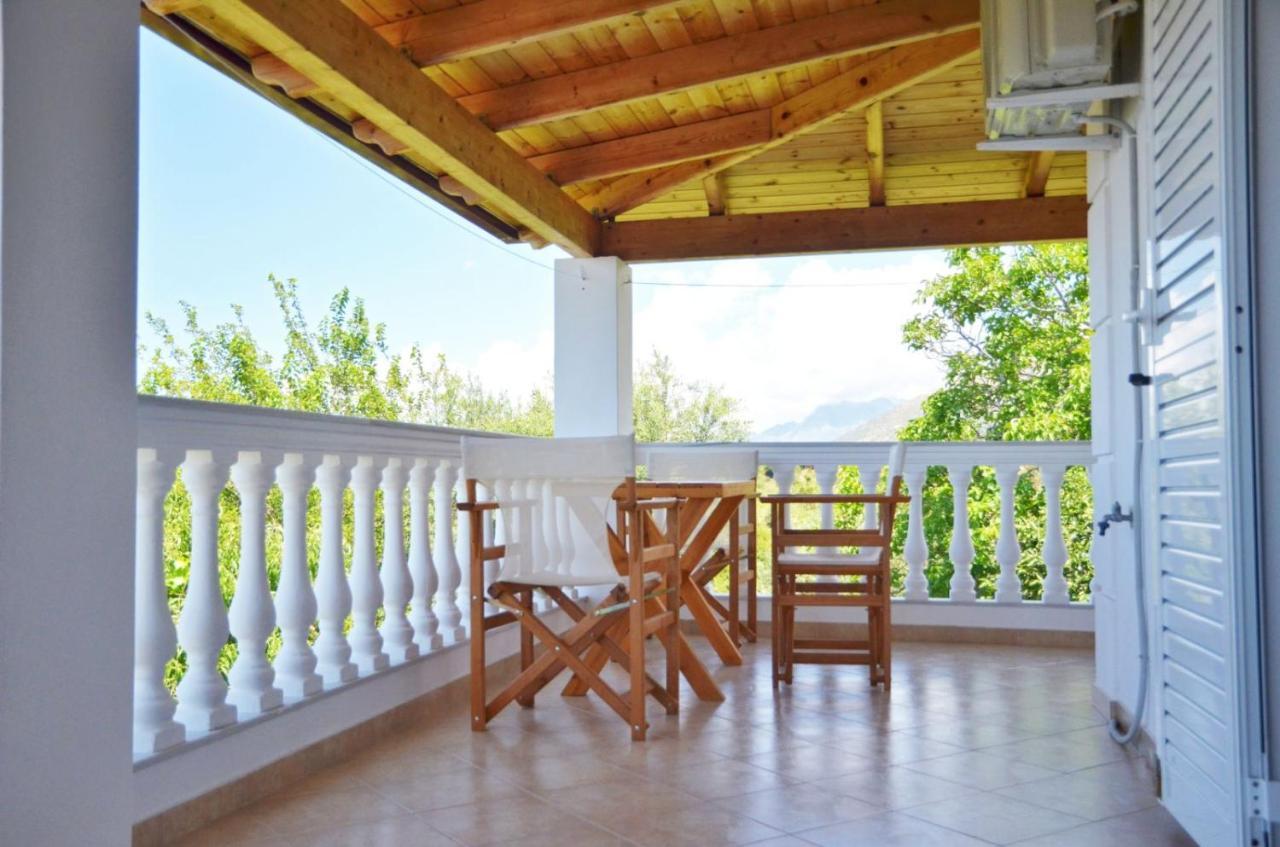 Helen Apartments Lukovë Екстериор снимка