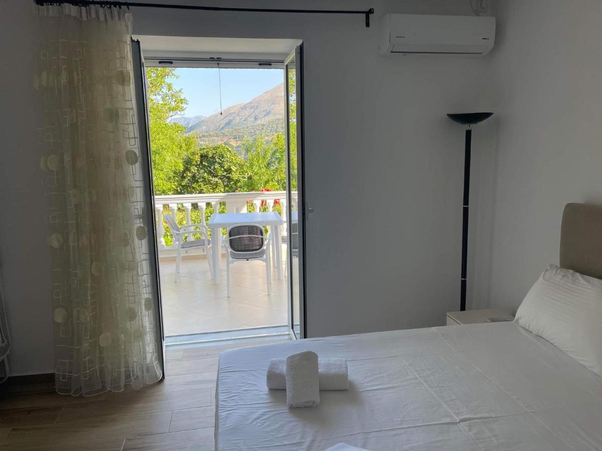 Helen Apartments Lukovë Екстериор снимка